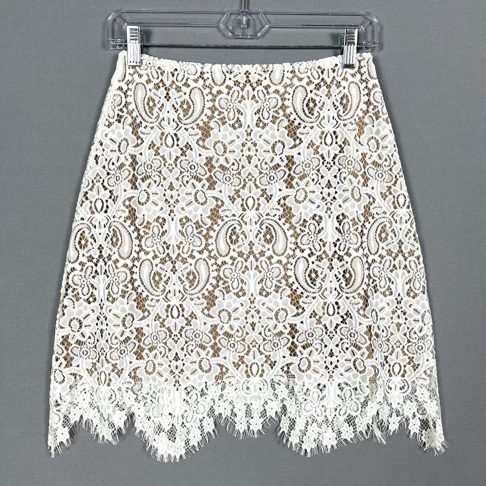 NWT For Love & Lemons Vika Floral Lace Mini Skirt Womens Size Large L White Sexy - Picture 3 of 16